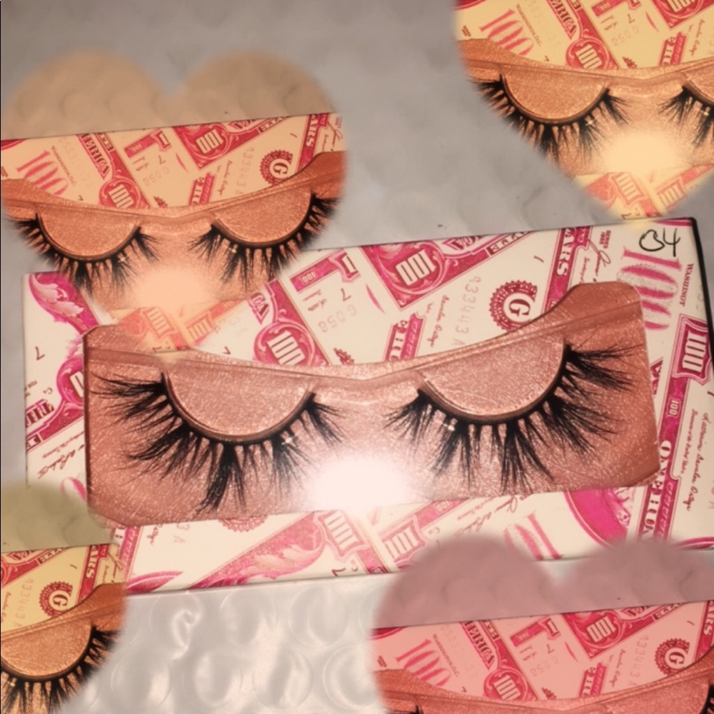 Mink lashes